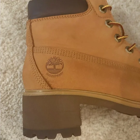 Timberland Heeled Kinsley Waterproof Boots In Wheat Size 8 - Picture 6 of 8